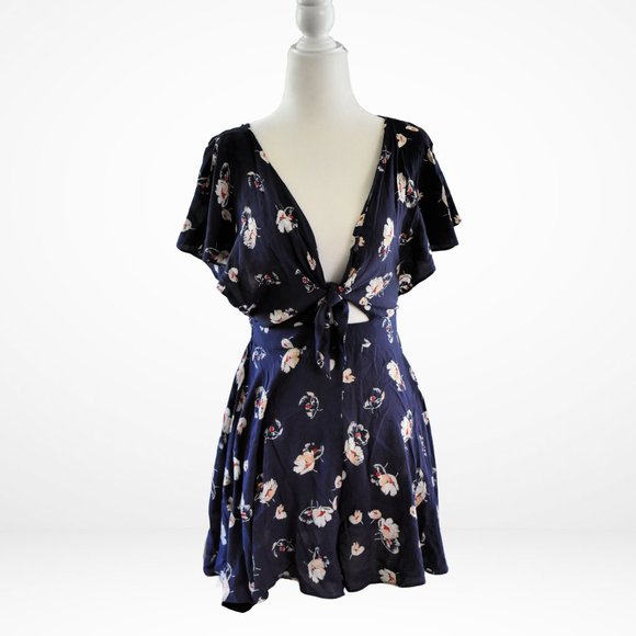 Kimchi Blue Romper - Picture 1 of 3